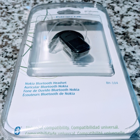 Nokia Bluetooth headset - Picture 4 of 5